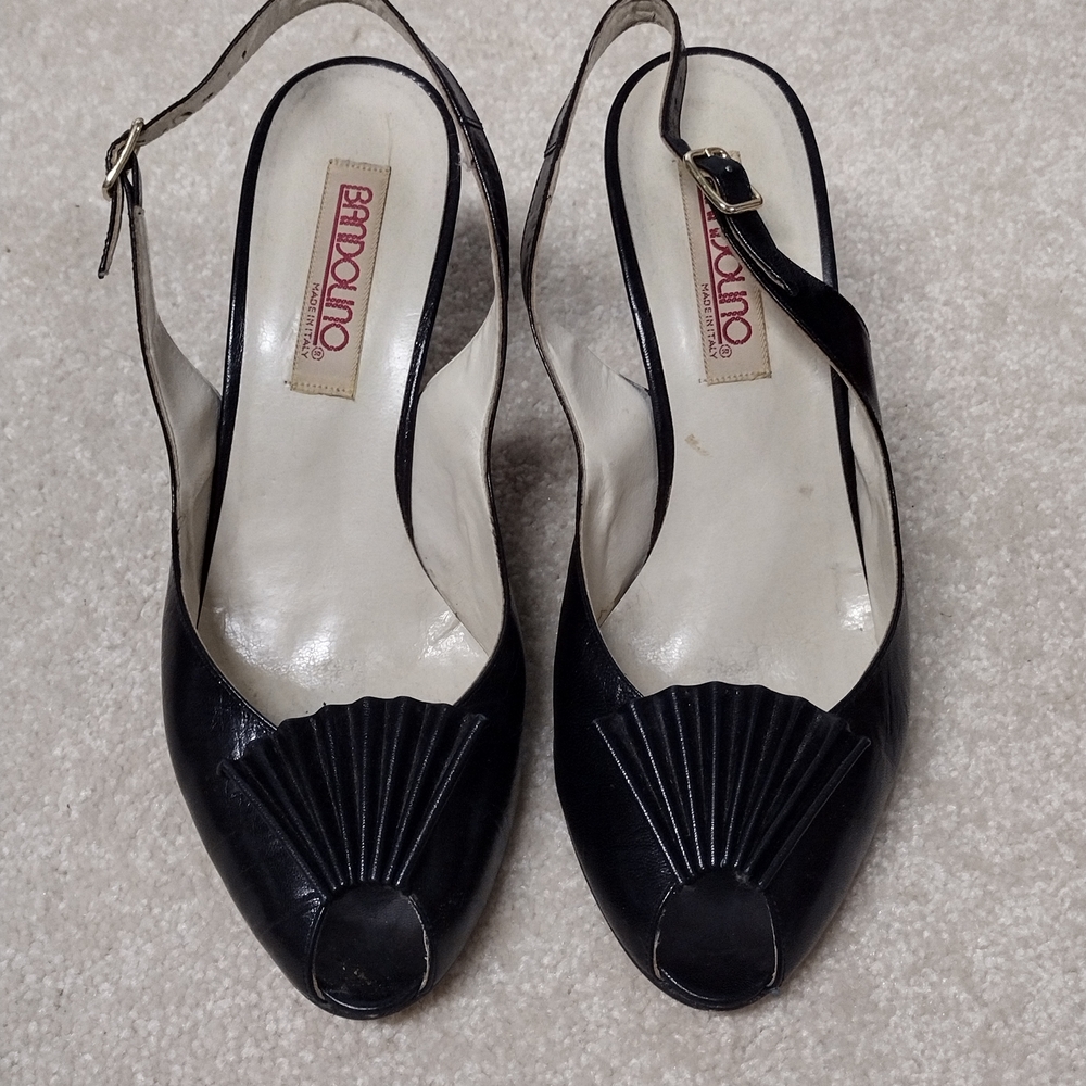 Bandolino Black Women's Slingback Heels